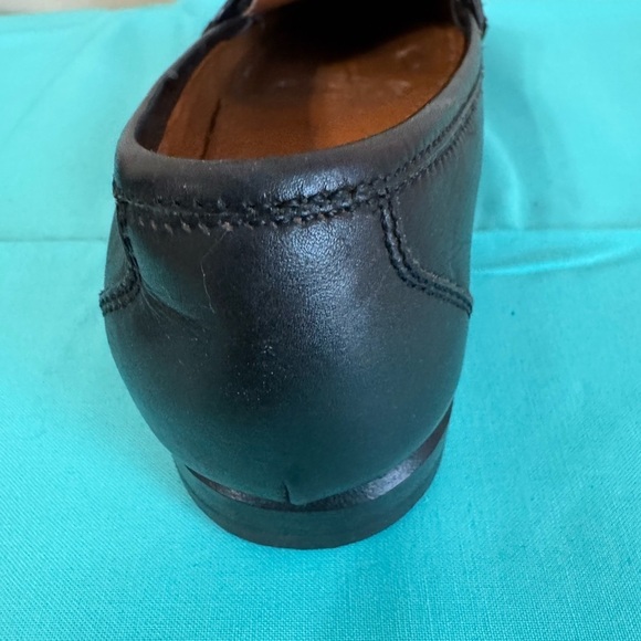 Salvatore Ferragamo Black Leather Loafers with Gold Accent main image 2